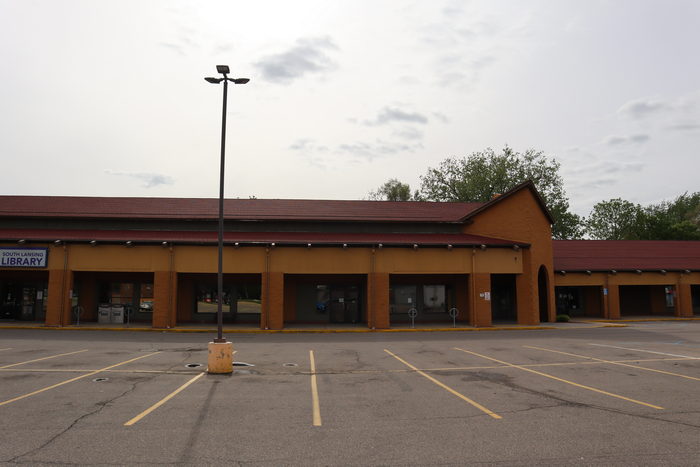 Southside Twin Cinema - May 22 2022 Photo (newer photo)